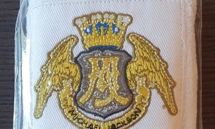 Michael Jackson This Is It “Winged Crest” Wristcuff – UK (2009)