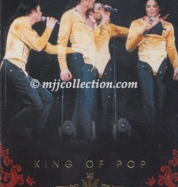 Panini 2011 – Gold Trading Card #2