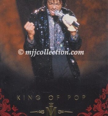 Panini 2011 – Gold Trading Card #77