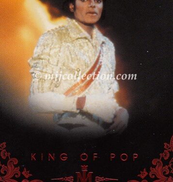 Panini 2011 – Red Trading Card #11